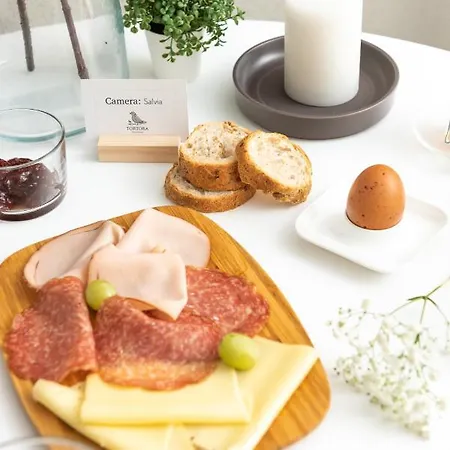 Tortora Bed & Breakfast Galtellì